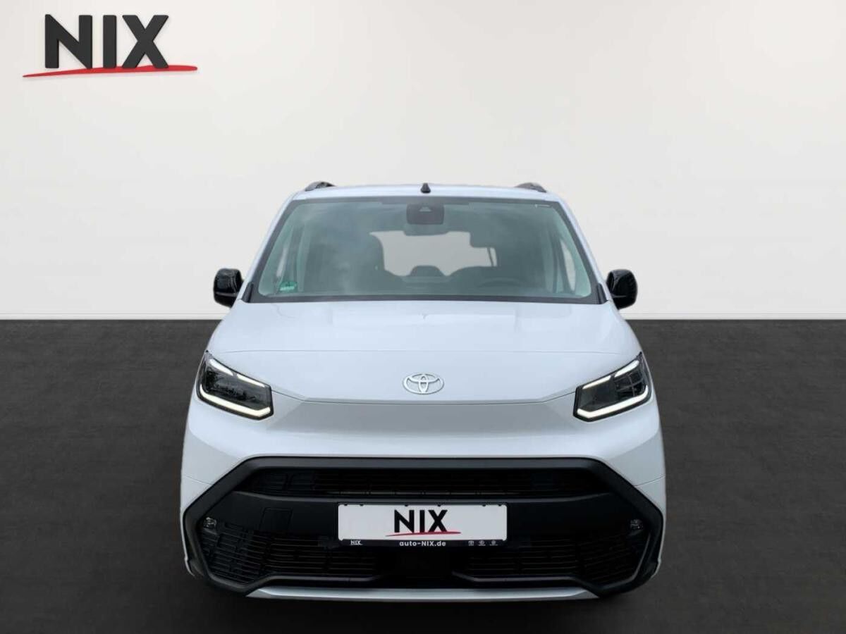 Toyota Proace City Verso 50 kWh Elektroantrieb L1 Teamplayer AT