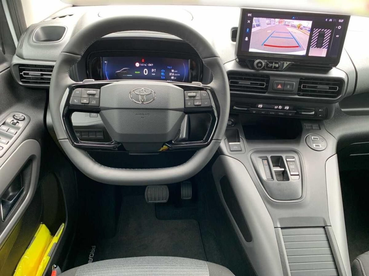 Toyota Proace City Verso 50 kWh Elektroantrieb L1 Teamplayer AT