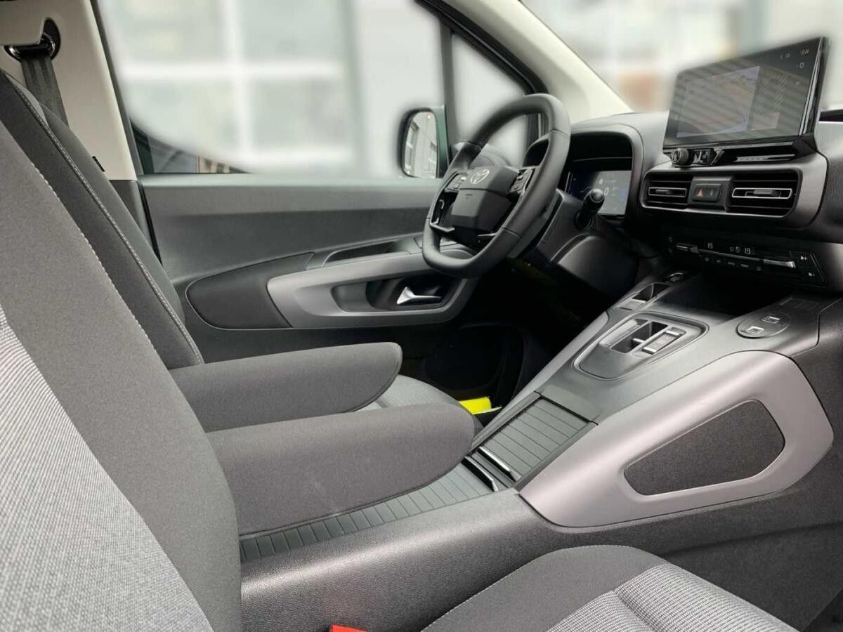 Toyota Proace City Verso 50 kWh Elektroantrieb L1 Teamplayer AT