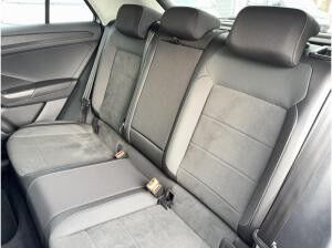 Volkswagen T-Roc 2.0 TDI 4Motion Style /AHK/Virt/ACC Volkswagen T-Roc 2.0 TDI 4Motion Style /AHK/Virt/ACC