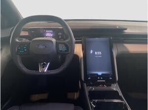 Ford Capri RWD Premium ACC+AHK