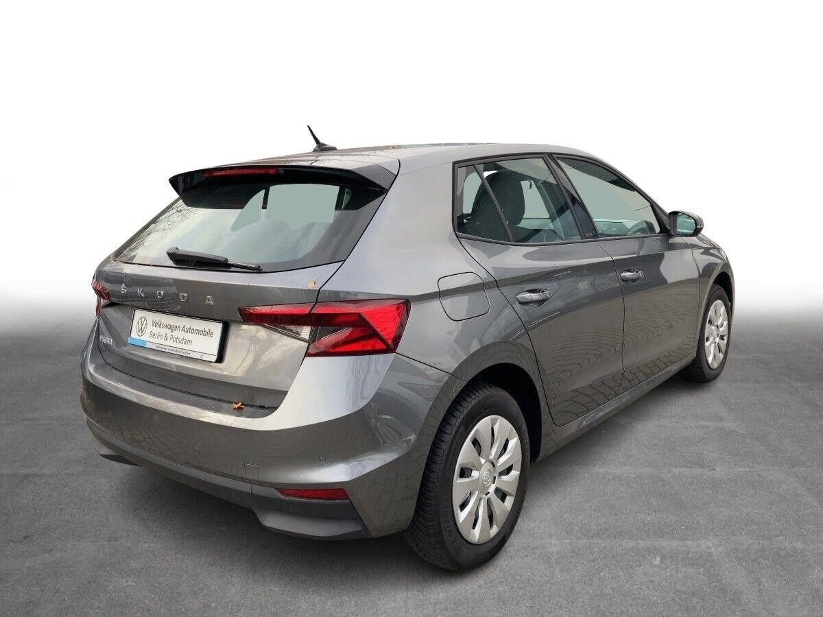 Skoda Fabia 1.0 TSI Ambition Navi LED Connect PDC