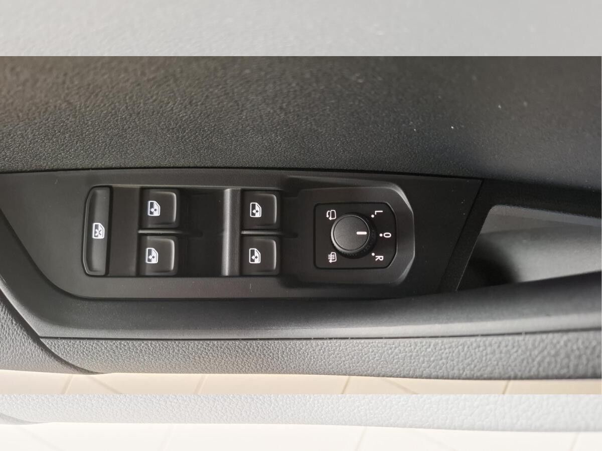 Skoda Karoq Tour ACC Matrix RKam AHK SHZ EPH