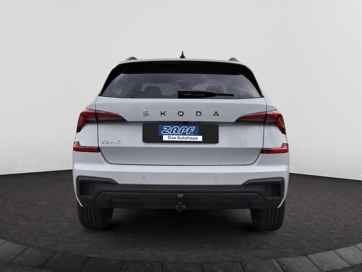 Skoda Kamiq 🌟1.5 TSI DSG Tour/ NAVI/ AHK/ 18"/ MATRIX SOFORT verfügbar 🌟