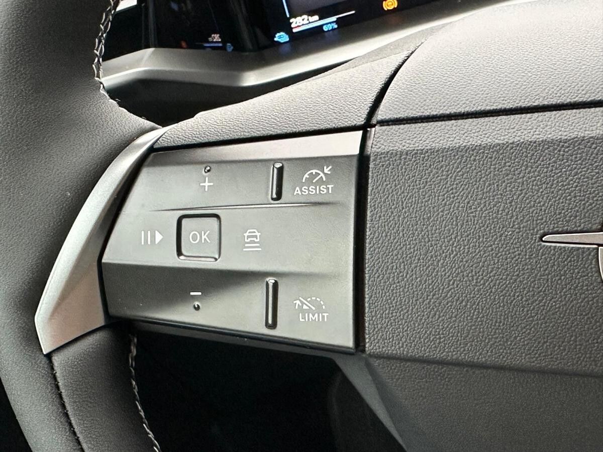 Opel Grandland Electric Edition +Navi+Sitz-&-Lenkradheiz.+Rückfahrkam.