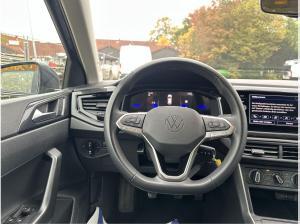 Volkswagen Polo VI (AE1)