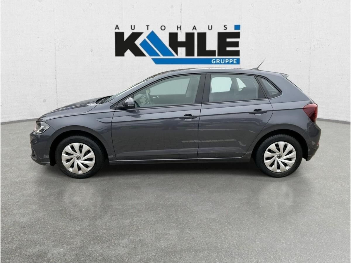 Volkswagen Polo VI (AE1)