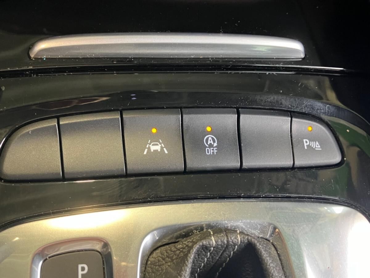 Opel Insignia B 2.0 SHT Fin. ab 2,99% Navi,Alcantara