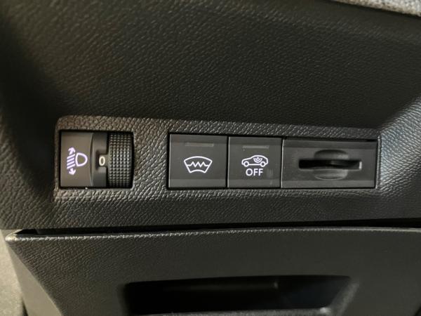 Peugeot 3008 1.2 Navi,Lenkradheizung,Sitzheizung