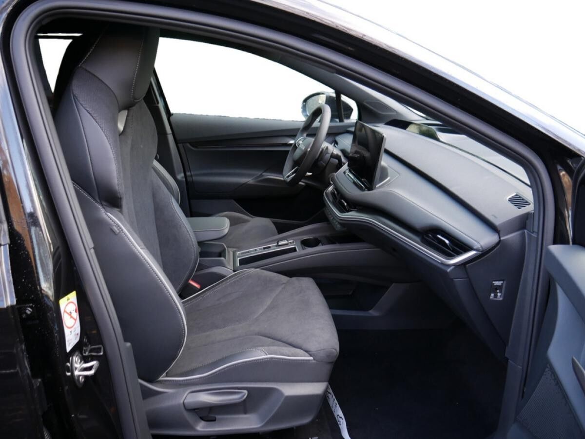 Skoda Elroq 85X Sportline 360° HUD LED LEDER PANO AHK *870*