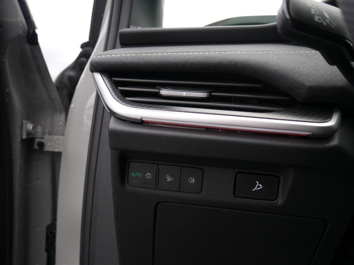 Skoda Elroq RS Lounge ACC HUD KEYLESS MATRIX-LED AHK *882*