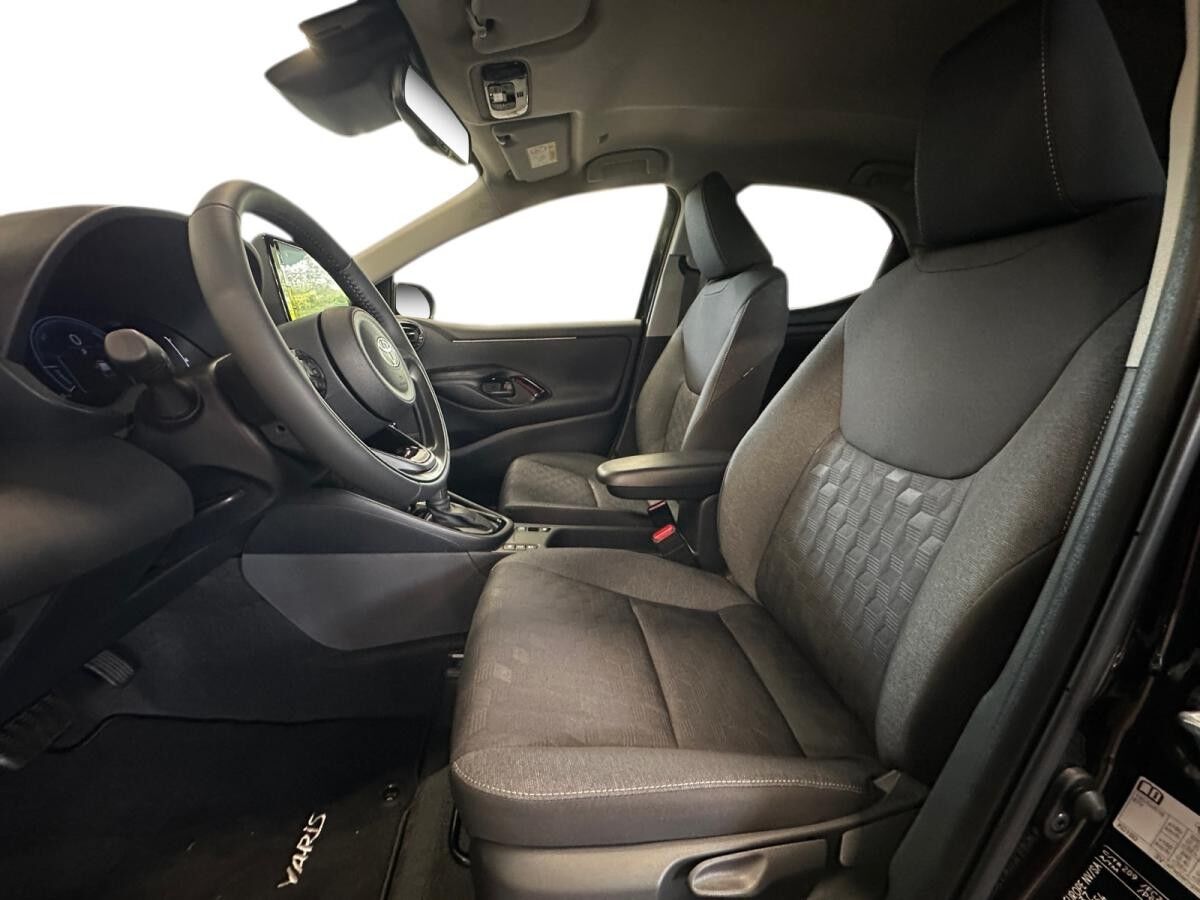 Toyota Yaris 1.5-l-VVT-i Hybrid 116 CVT Teamplayer