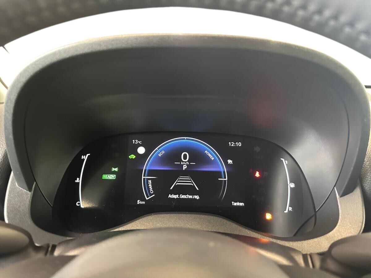 Toyota Yaris 1.5-l-VVT-i Hybrid 116 CVT Teamplayer