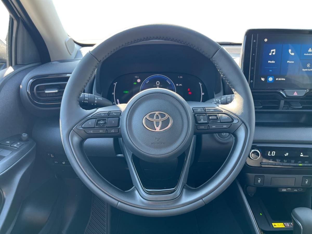 Toyota Yaris 1.5-l-VVT-i Hybrid 116 CVT Teamplayer