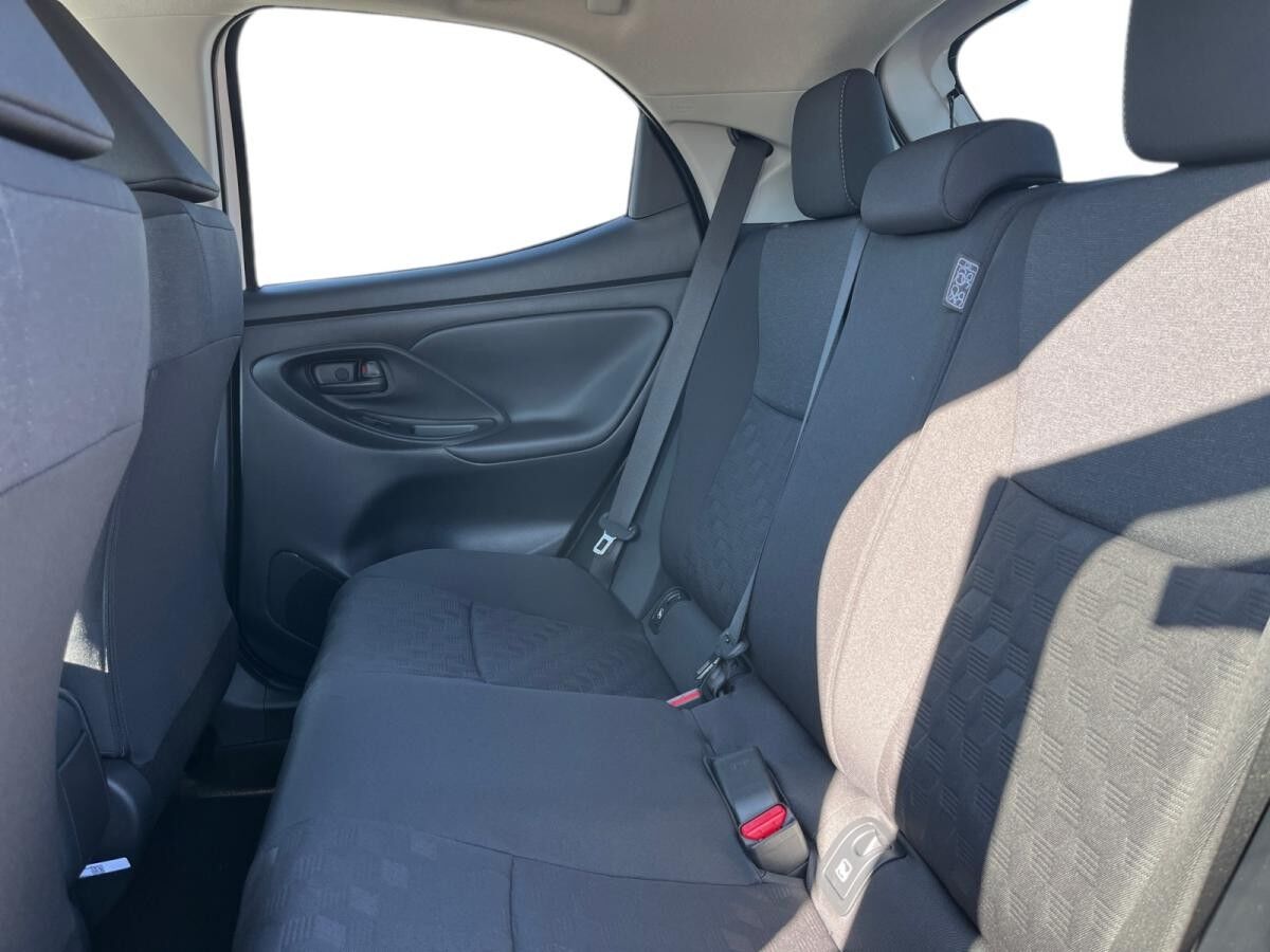 Toyota Yaris 1.5-l-VVT-i Hybrid 116 CVT Teamplayer