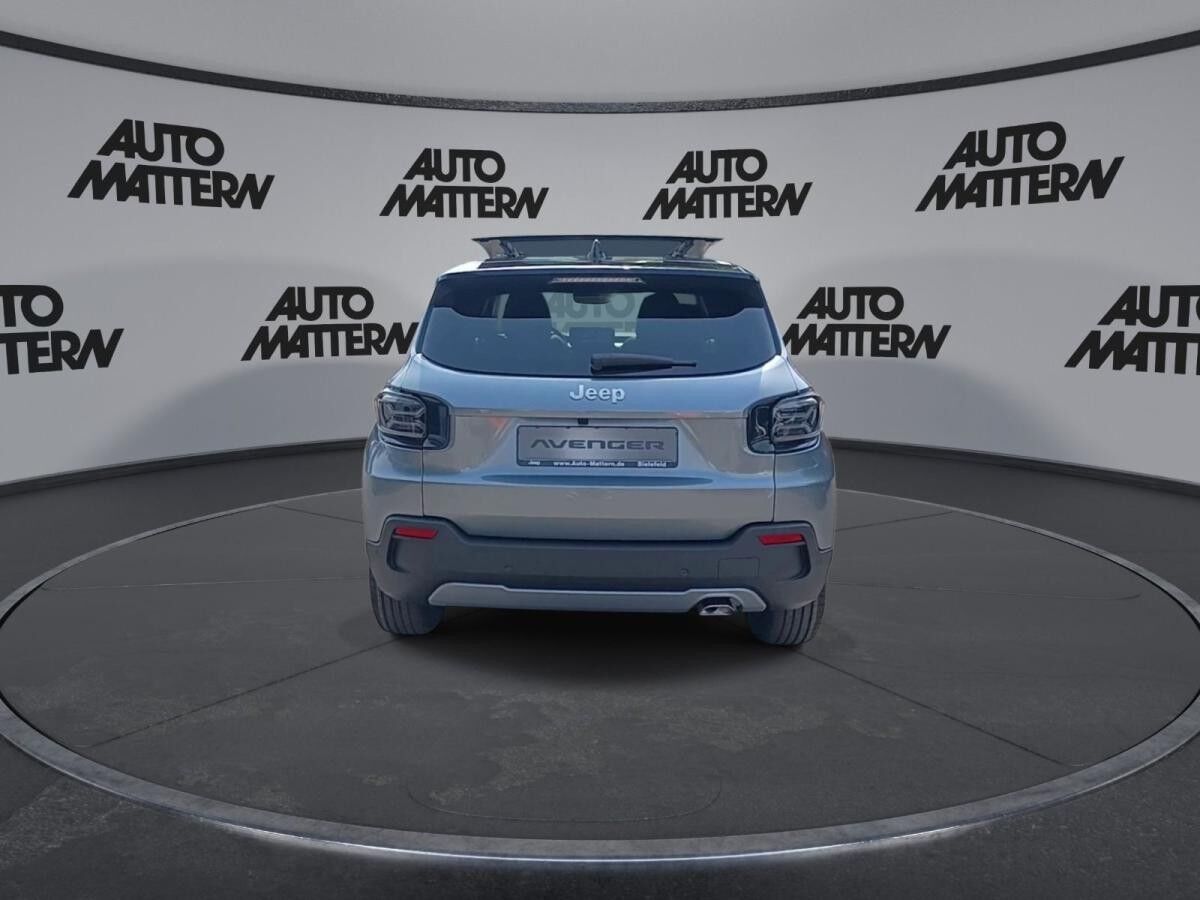 Jeep Avenger 1.2 Hybrid Summit +Panoramadach +JBL