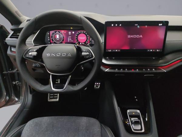 Skoda Octavia Combi Sportline 2.0 TDI DSG ACC NAVI LED