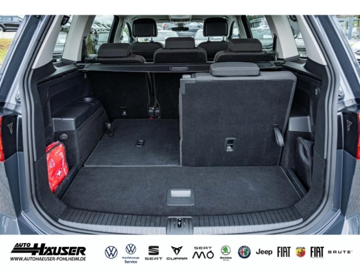 Volkswagen Touran Comfortline 1.5 TSI DSG 7-SITZER EL. HECKKL. NAVI KAMERA PARK