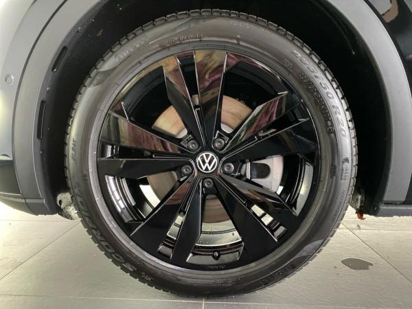 Volkswagen ID.5 Pro Black Edition IDQ1+BAFA