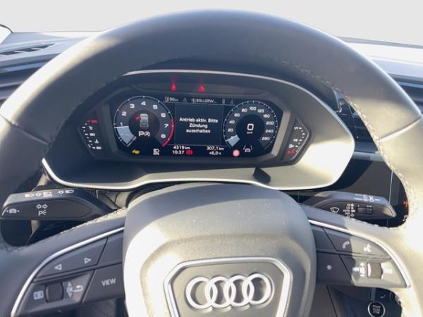 Audi Q3 35TFSI S-tronic advanced AHK+LED+NAVI+