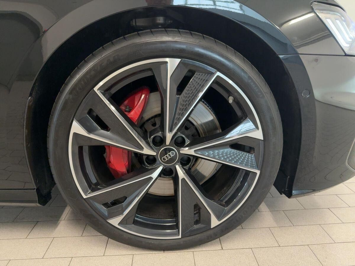 Audi A6 Avant S line 55 TFSI e qu.S tr. NAVI 360°K PANO MATRIX B&O