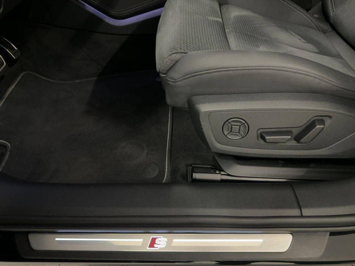 Audi A6 Avant S line 55 TFSI e qu.S tr. NAVI 360°K PANO MATRIX B&O