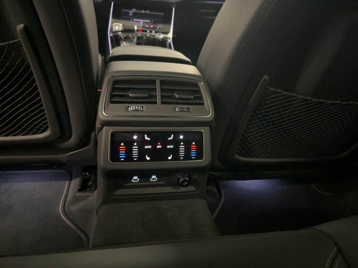 Audi A6 Avant S line 55 TFSI e qu.S tr. NAVI 360°K PANO MATRIX B&O