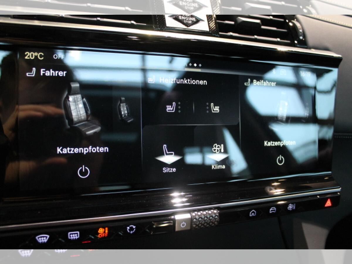 DS Automobiles DS 7 PERFORMANCE E-TENSE 4x4 360PS | November-Aktion