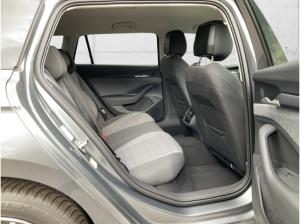 Skoda Superb Combi Selection 1.5 TSI DSG NAVI MATRIX-LED SHZ