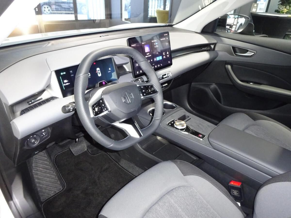 MG S5 EV Comfort Standard Range