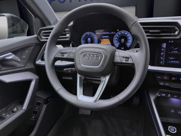 Audi A3 Sportback 40 TFSIe ADVANCED NAVI+ KAMERA PDC LM17