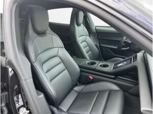 Porsche Taycan 4 Cross Turismo NEUES MODELL