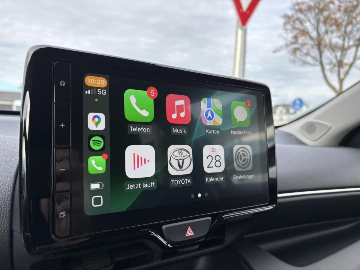 Toyota Yaris Hybrid Teamplayer mit Comfort Paket