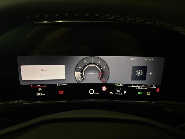 Audi Q3 SUV TFSI S tronic GRA,AHK,MATRIX,KAMERA,KEYLESS,19ALU