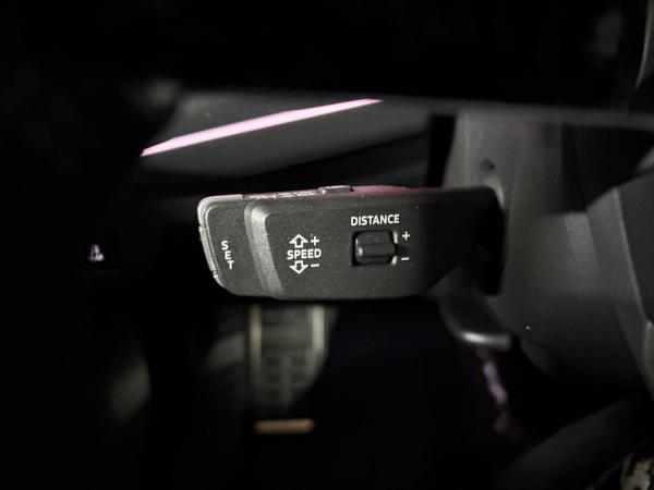 Audi Q3 SUV TFSI S tronic GRA,AHK,MATRIX,KAMERA,KEYLESS,19ALU