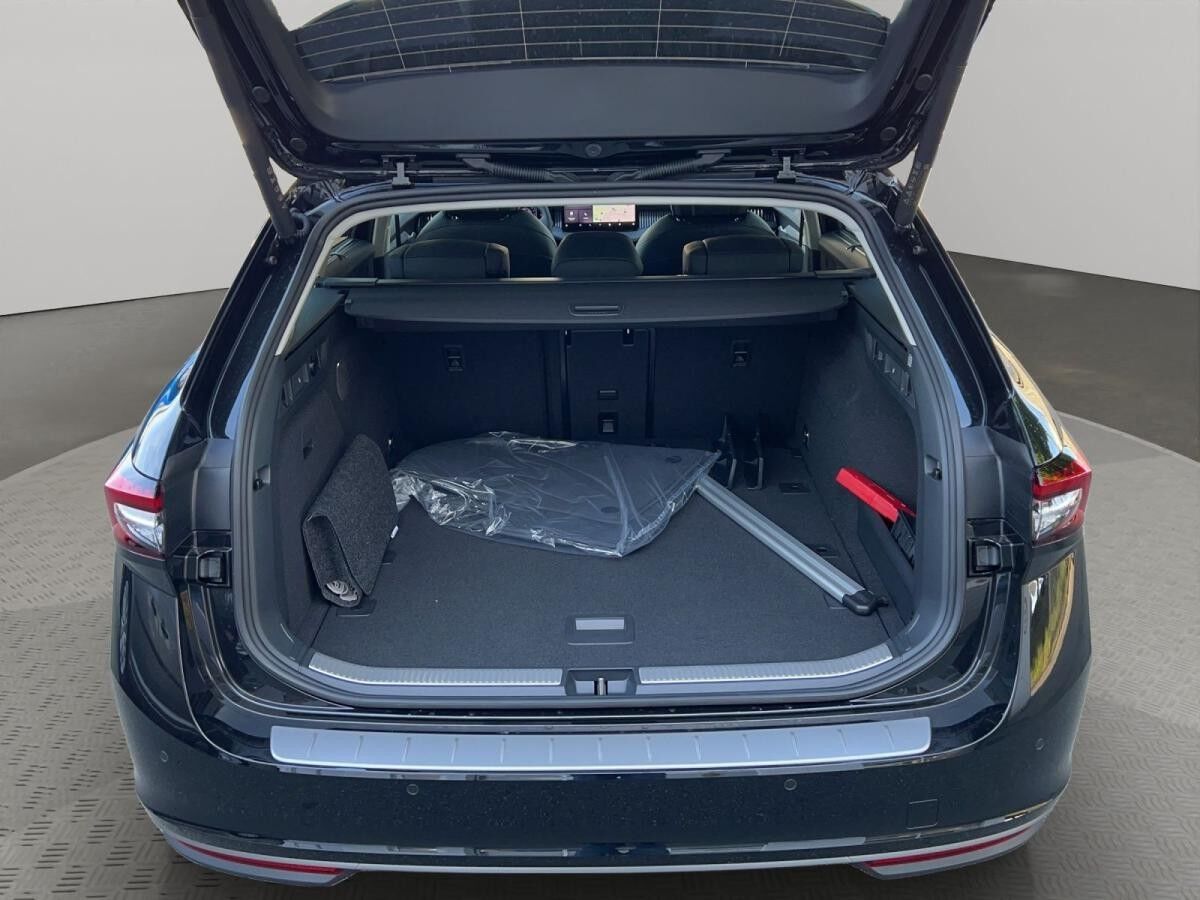 Skoda Superb 2.0 TSI DSG L&K Combi 4WD