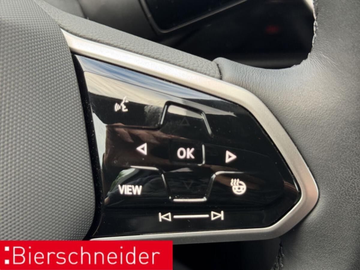 Volkswagen ID.7 Tourer Pro *AHK/DCC/HuD/MATRIX/WR*