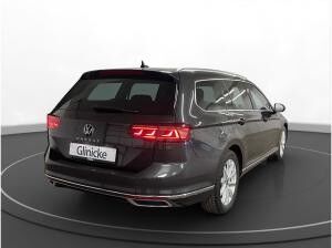 Volkswagen Passat Variant 2.0 TDI Elegance AHK Matrix Navi RFK ACC