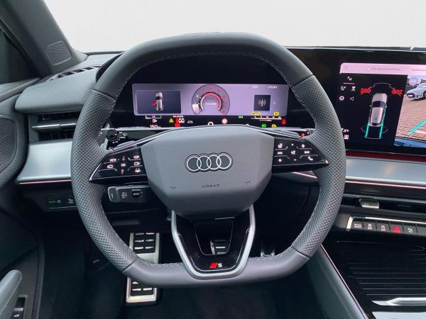 Audi Q3 Sportback 35 TFSI S line AHK PANO HUD SONOS