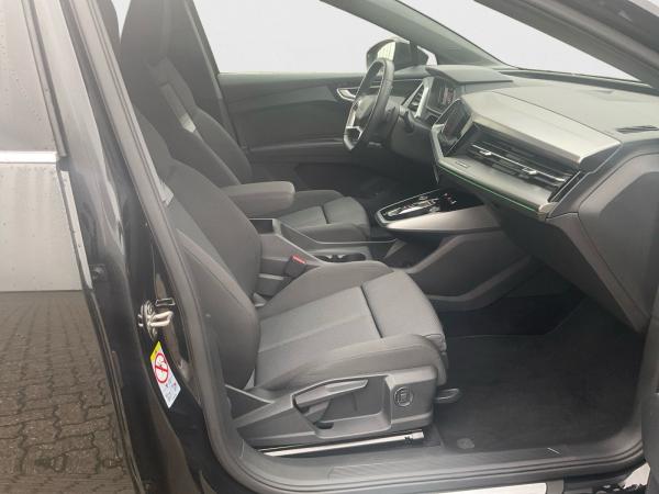 Audi Q4 e-tron Q4 Sportback 35 e-tron Advanced KAMERA ACC SHZ