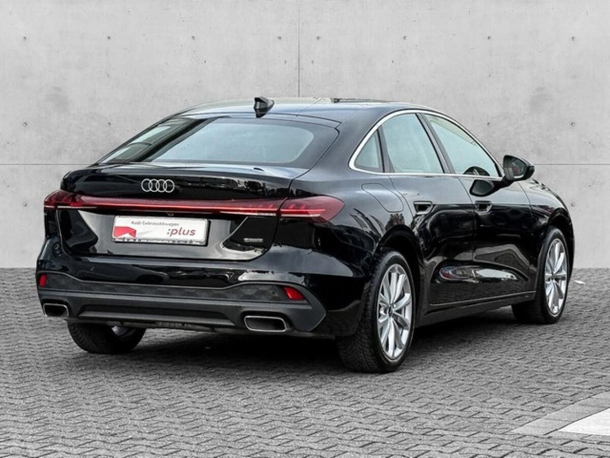 Audi A5 Limousine TFSI quattro ACC/KAMERA/NAVI/Sitzh.