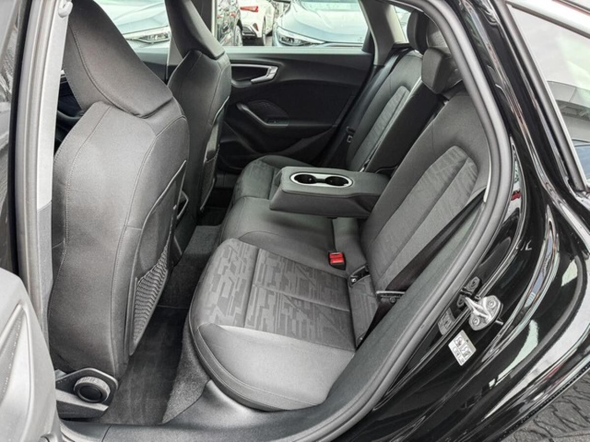 Audi A5 Limousine TFSI quattro ACC/KAMERA/NAVI/Sitzh.