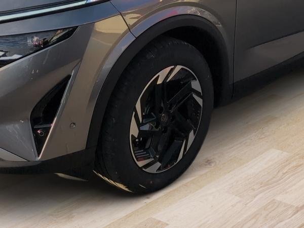 Nissan Qashqai HUD, SHZ, 360°, WinterPaket