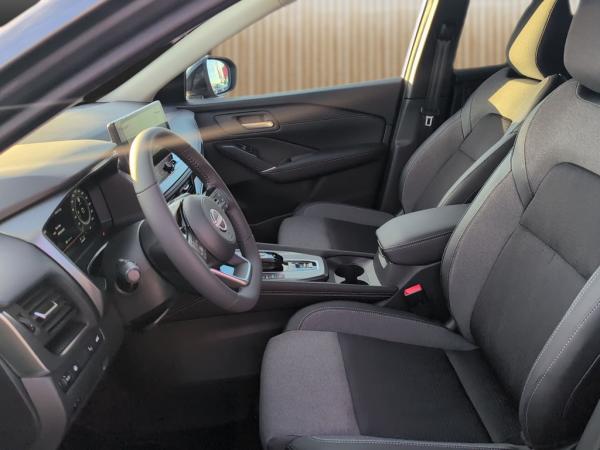 Nissan Qashqai HUD, SHZ, 360°, WinterPaket