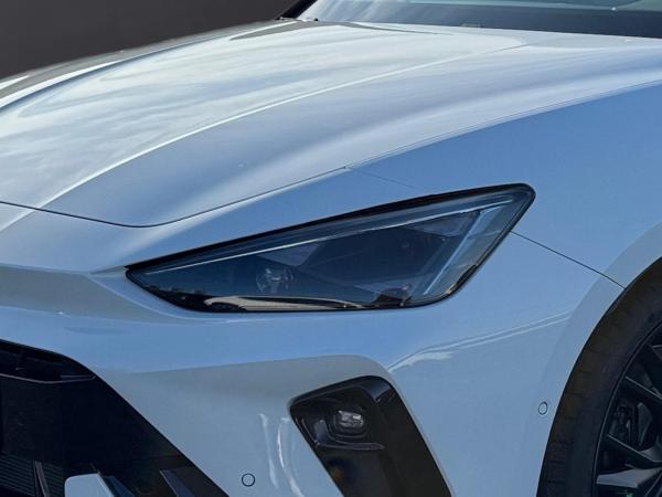 Cupra Leon VZ Black Edition 1.5 e-Hybrid *Intelligent*Navi*Sennheiser*