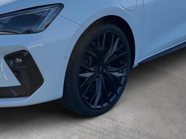 Cupra Leon VZ Black Edition 1.5 e-Hybrid *Intelligent*Navi*Sennheiser*