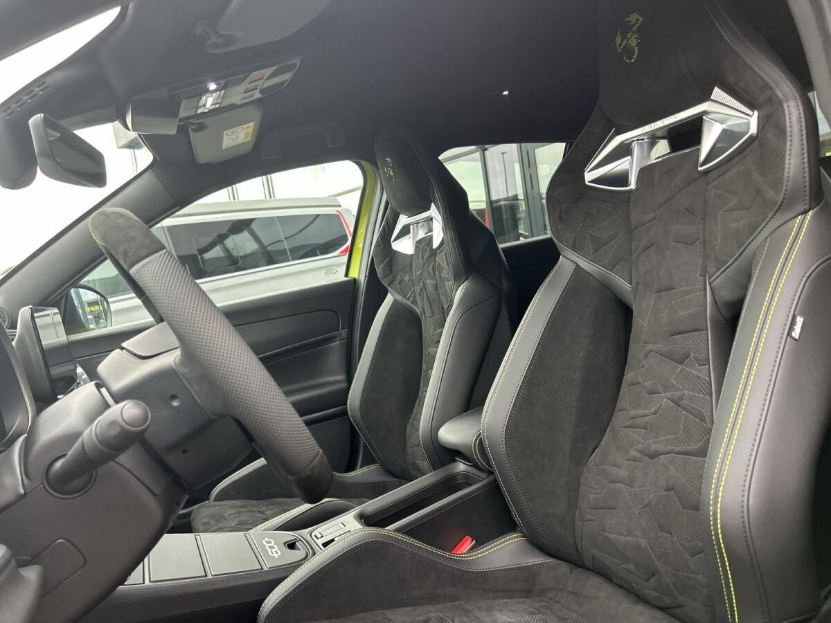 Abarth 600e Scorpionissima inkl. WALLBOX 🌟LED / Sabelt / 20" LM🌟