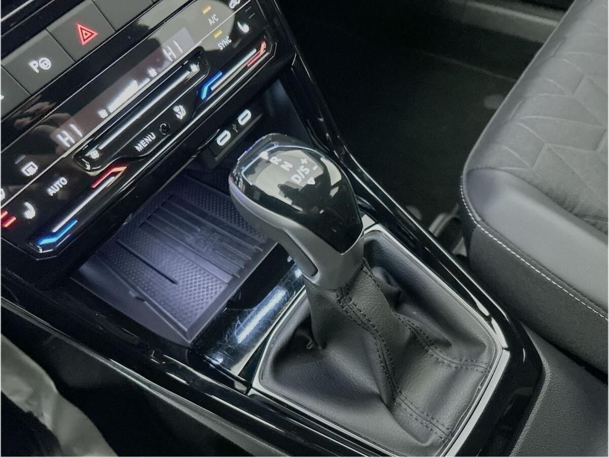 Volkswagen T-Cross 1.0 TSI DSG Goal Black ACC AHK LED Navi