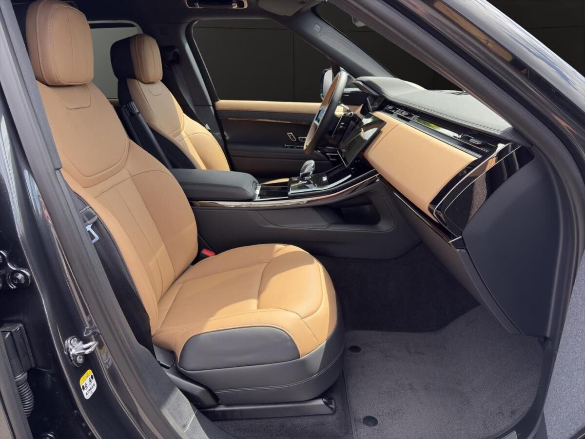 Land Rover Range Rover Sport D300 Dynamic SE