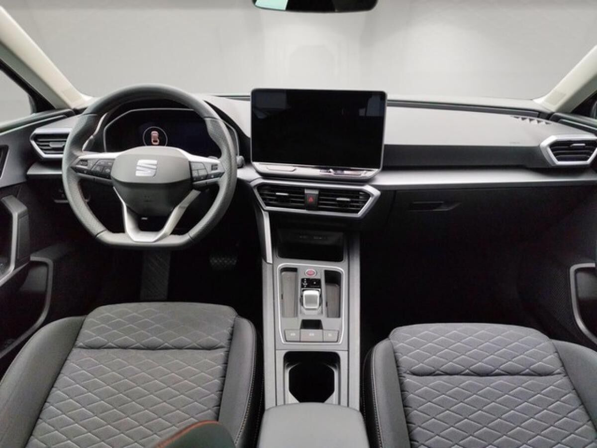 Seat Leon Sportstourer FR - 1.5 TSI DSG Voll-LED,Navi,Einparkhilfe,Full-Link